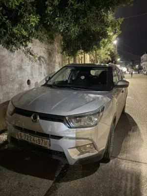 سانج يونج تيفولي