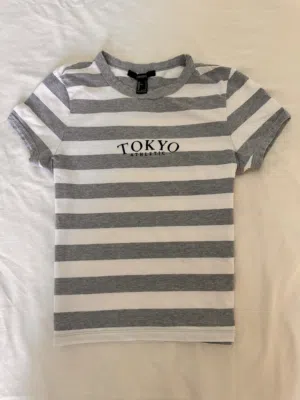 Forever 21 Grey & White Striped Fitted  Top. Perfect for a trendy look