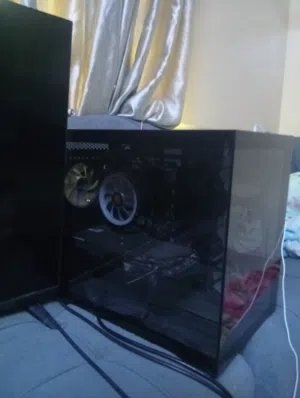 بي سي نضيف وكل شي يشتغل واستعمال طفل ومدت استعماله4شهور وموصفاته جيده