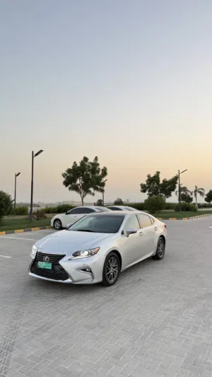 Used Lexus ES in Muscat