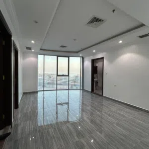 شقة سكنية إطلالة بحرية للإيجار في السالمية