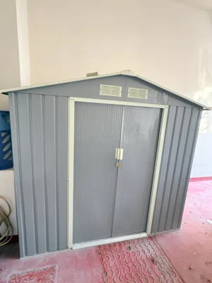 Storage cabinet outdoor  Excellent condition