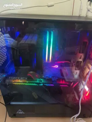 Gaming PC مع شاشة و اكسسوارات كاملة
