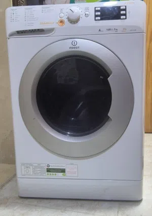 غسالة ونشافة في نفس الوقت من Indesit ممتازة مافيها مشاكل استخدام خفيف 9kg washing and drying machine