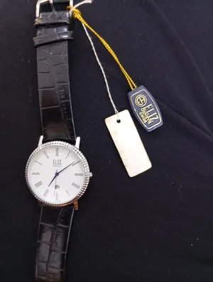 Others . Analog Quartz . Black . New2