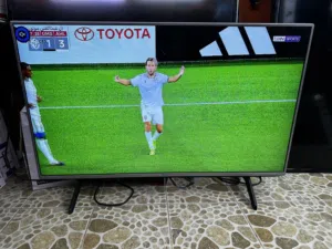 LG tv 49 inch LED very good