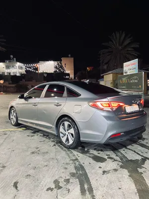 used-hyundai-sonata-in-ramallah-and-al-bireh