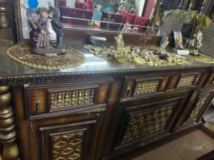 غرفه سفره كامله نيش +بوفيه +سفره 8 كرسي بدون الكراسي