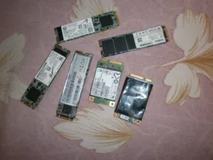 هاردات وبروسسورات لابتوب مساحات مختلفه هيلثى 100%