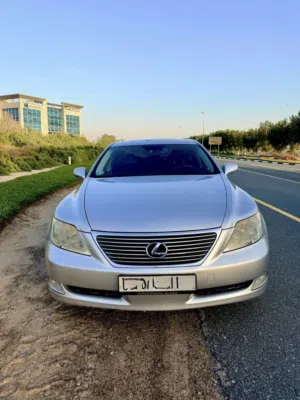 Lexus - LS460 ( Graet Condition)