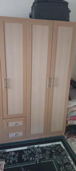 دولاب و زيانة للبيع