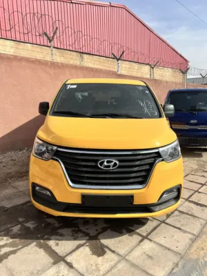 Used Hyundai H1 in Zarqa