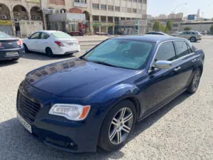 Used Chrysler 300 in Farwaniya