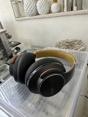 Headsets . Used1