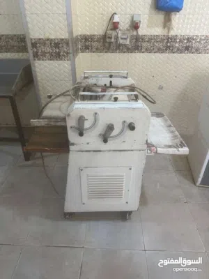 عجانه وفصامه للبيع صنع إطالي