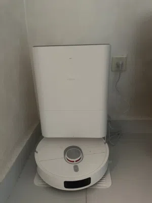 Xiaomi robot vacuum x20 pro مستعمل شهر فقط