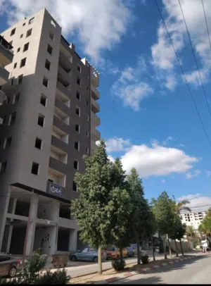 شقة للبيع بسعر مغري في قلقيلية / شارع 22