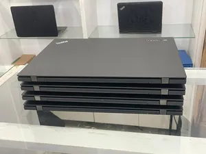 Lenovo . Windows . 14" . Used2
