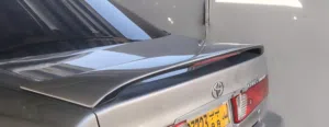قطع غيار كامري 2000   v6 وايضا جناح مع البريك شغال بدون ملاحظه مطلوب 10 ريال مع شحن