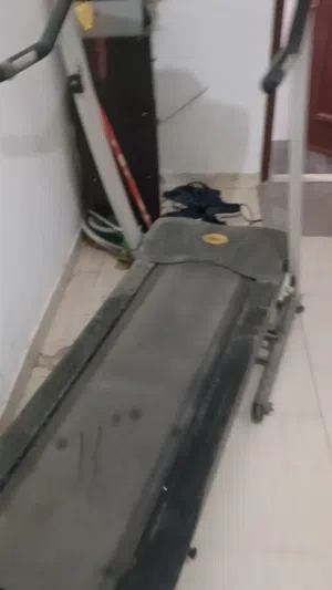 للبيع جهاز سير رياضي
