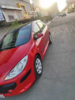 بيجوفرنسي 307