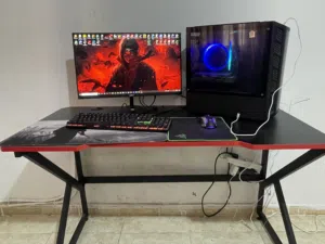 PC Gaming Setup للبيع  ولا عليه اي غلطه