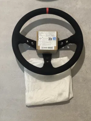 Thrustmastert300 RS GT steering wheel