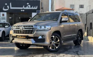 Used Toyota Land Cruiser in Amman