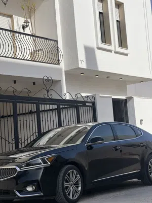 كيا كادينزا موديل 2018 ماشيه 57 بي الكيلو سياره ربي يبارك جديده بمعني الكلمه