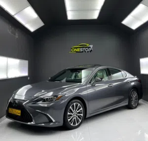 لكزس 2020 Es350 الموتر جديد ممشى بسيط والجاد فاله الطيب تواجد السياره في مسقط