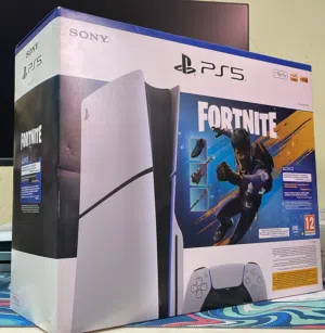 سوني 5 سلم CD للبيع + الشاشة قابلل