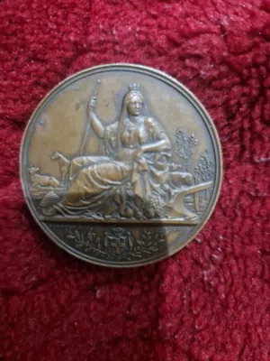ميدالية إيطالية أثرية نادرة (1878) للبيع