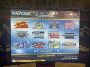 Street fighter  فيه 12 لعبة كالجديد