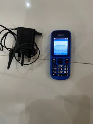 Nokia 100 brand new, in excellent condition, for sale for 5 dinars