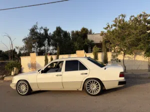 مرسيدس بطه 1992 فحص اربع قصعات مالك 2 للبيع