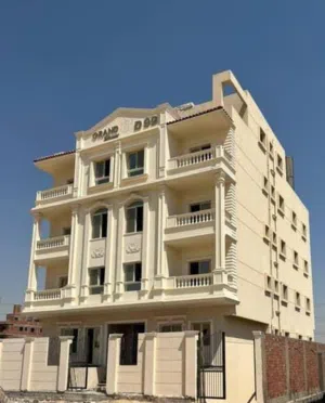 احمد بدير جراند هومز