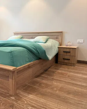 High-Quality Used Bed Set for Sale (Bedroom Furniture)