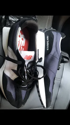 Sport Shoes . Other . 40.54