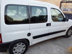 Used Peugeot 1007 in Zarqa