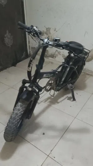 بسكليت كهربائي شيكو  عجل وسط – صيانة كاملة وكوشوك جديد – حالة ممتازة