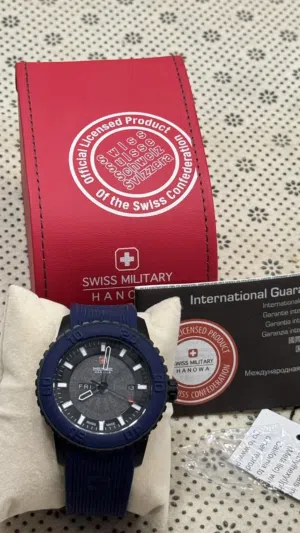 ساعة أنيقة وفخمة من  Swiss Military- Hanowa