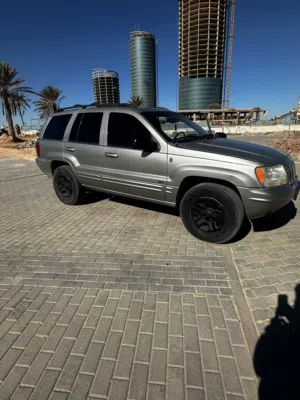 جيب نمر 2001 4.7 رباعي تبارك لله رباعي شغال 3طقات كرونات ربي يبارك سياره مسرفزا تباركً لله