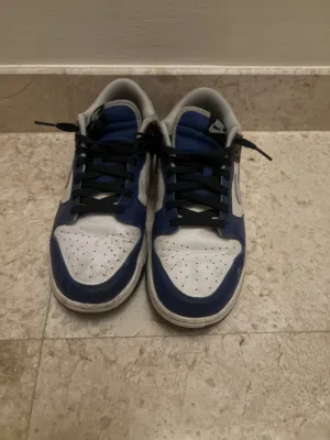 Jordan Lows blue and white