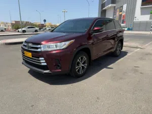 للبيع تويوتا هايلاندر موديل 2019 قمه النظافه والجمال والمواصفات الرائعه
