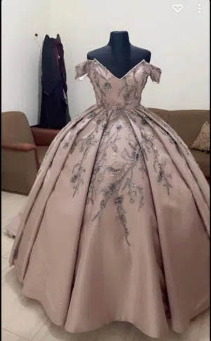 فستان محضرحجم42إلى44