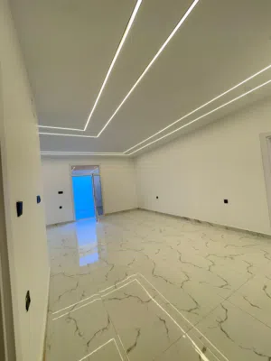شقه للايجار في فنيسيا