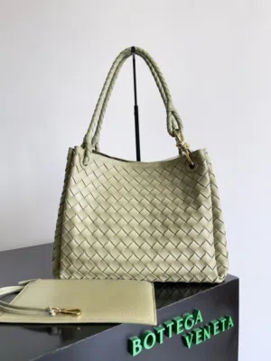 New Bag Bottega veneta Full hand model