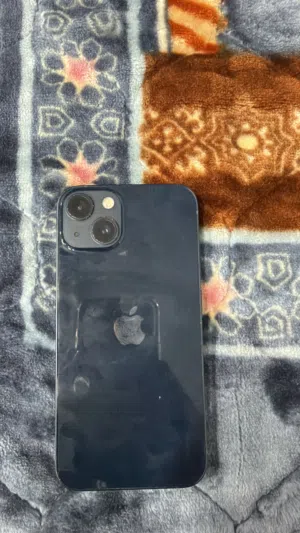 Apple iPhone 13 128 GB in Zarqa