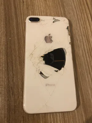 Apple iPhone 8 Plus 64 GB in Tripoli
