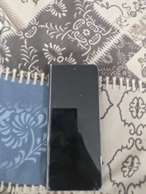 Samsung Galaxy Z Fold3 5G 256 GB in Karbala